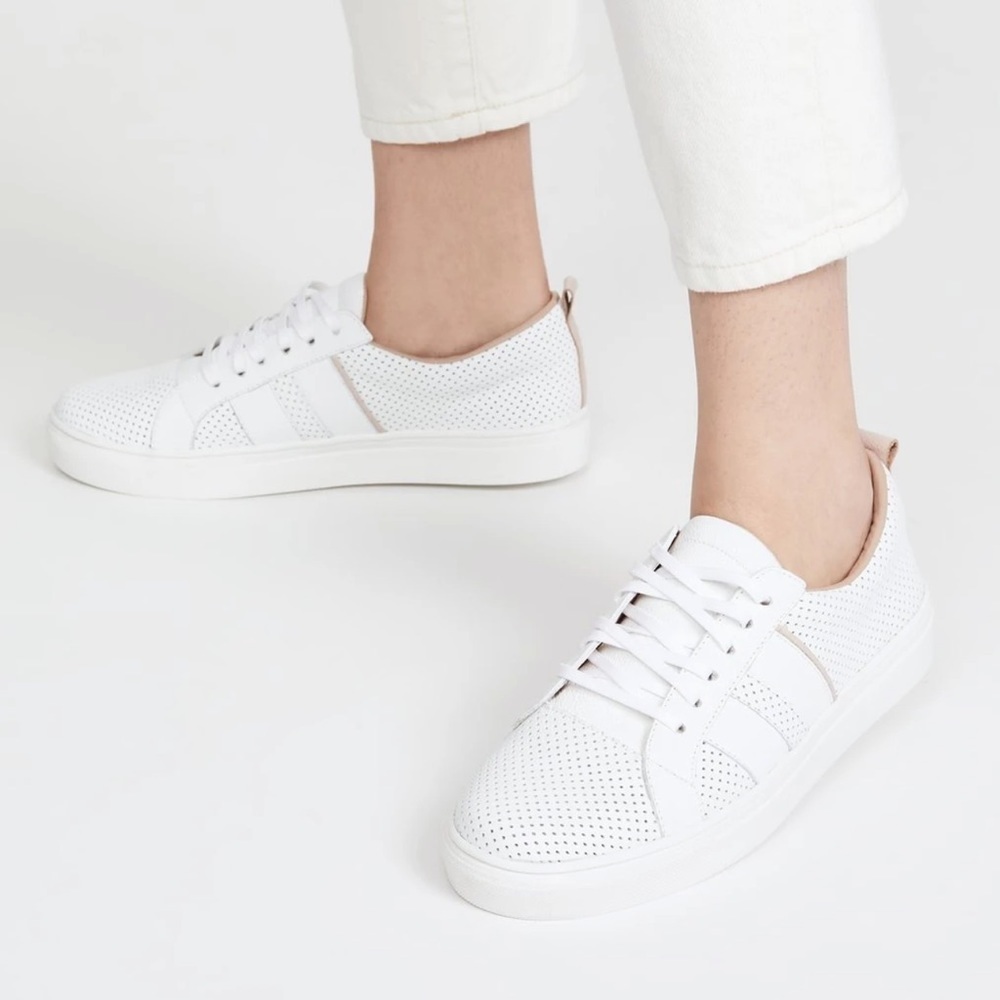 Kaanas White Leather sneaker size 11